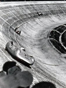 1937 Avus - fuer Jahre das schnellste Rennen - Rundenrekord 276kmh
