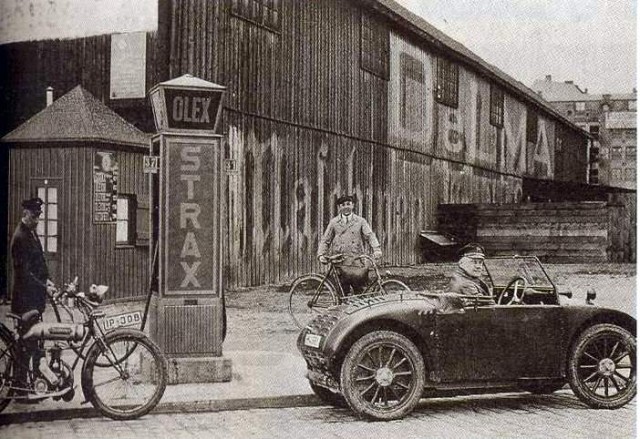 1928 Tankstelle